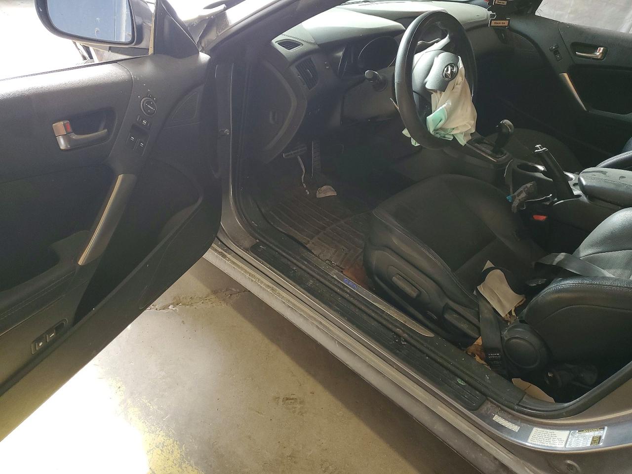 2015 Hyundai Genesis VIN KMHHU6KJ6FU130233 photo 8
