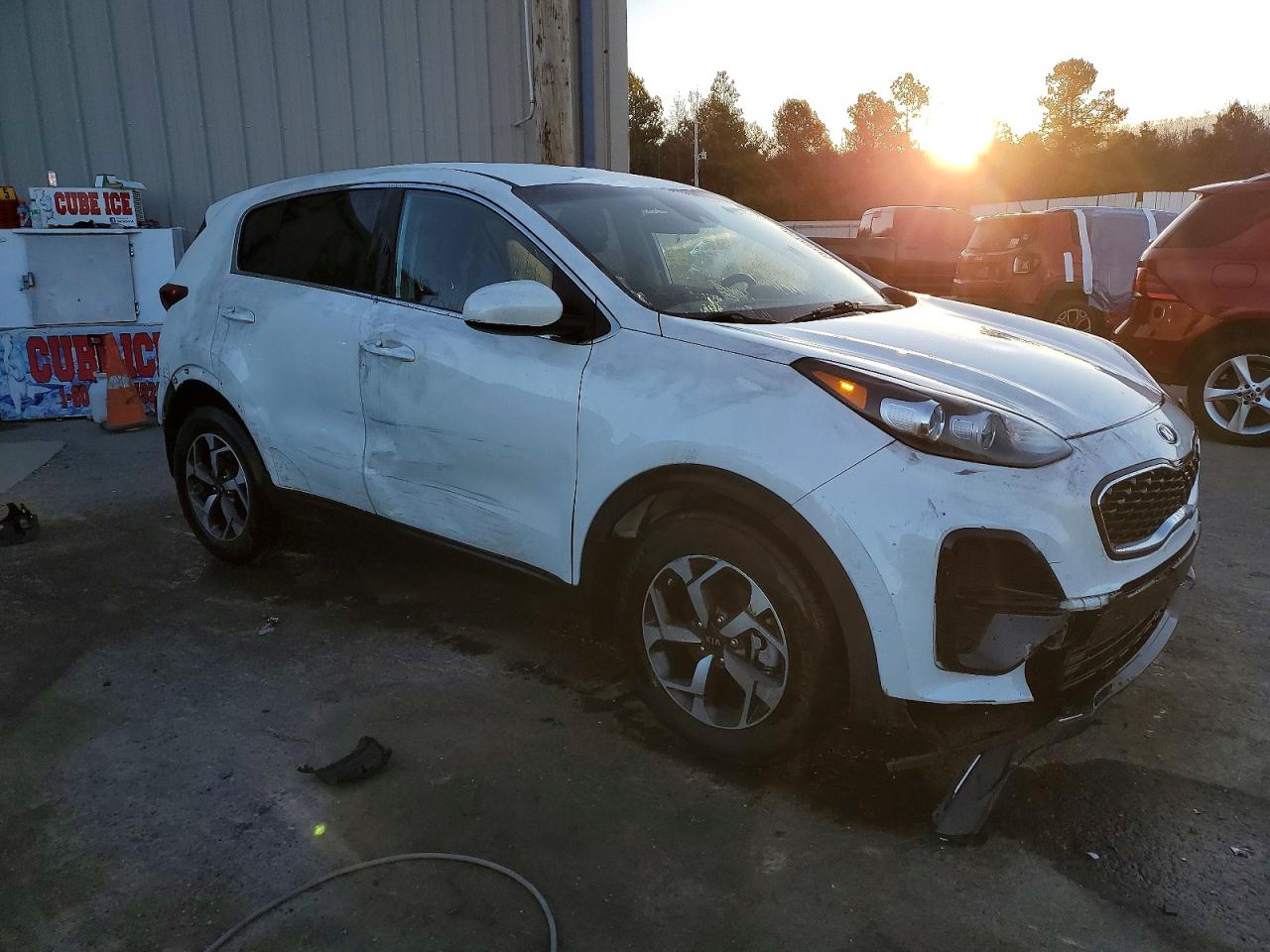 2021 Kia Sportage VIN KNDPM3AC1M7945744 photo 4