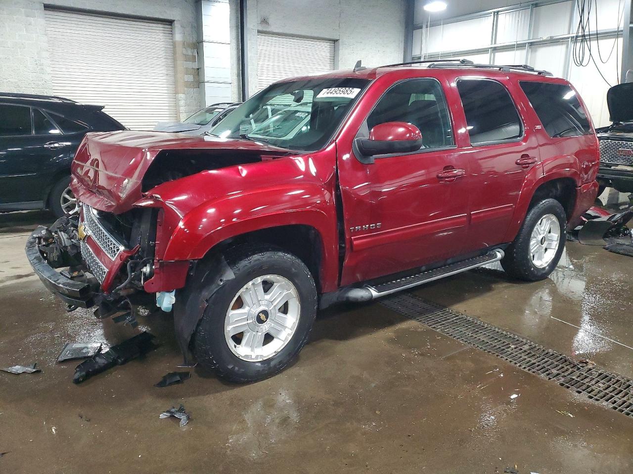 2010 Chevrolet Tahoe VIN 1GNUKBE08AR188657 photo 1