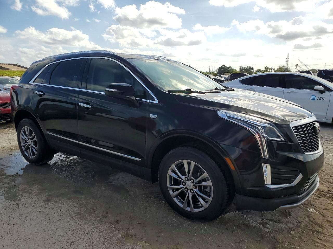 2021 Cadillac Xt5 VIN 1GYKNCRS0MZ173433 photo 4