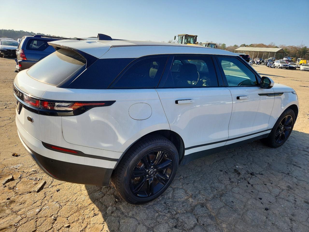 2018 Land Rangerover VIN SALYB2RN9JA735104 photo 3
