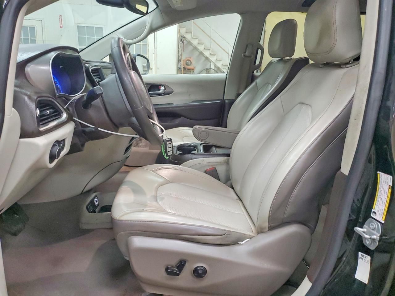 2020 Chrysler Minivan VIN 2C4RC1DG7LR265231 photo 7
