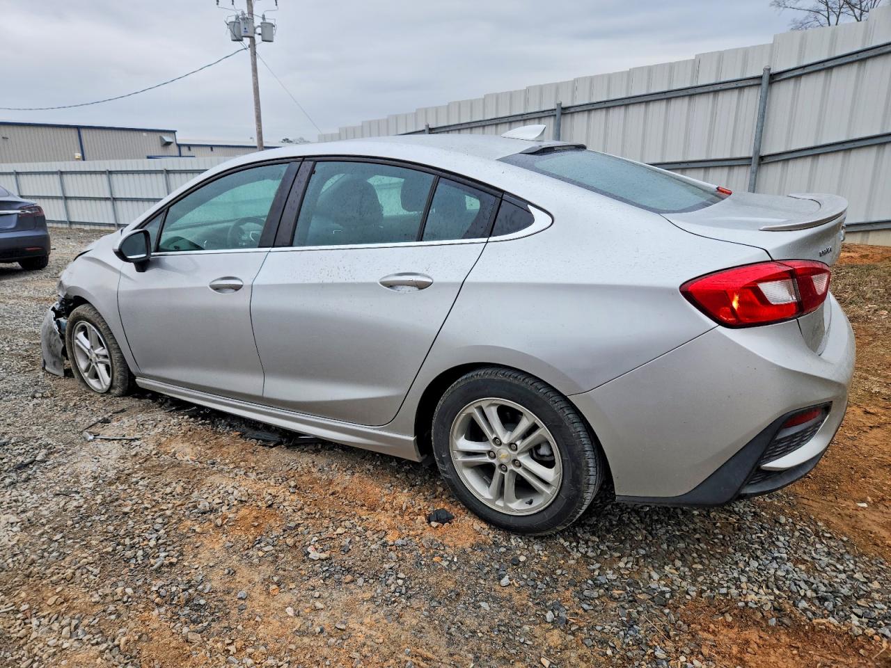 2018 CHEV Cruze VIN 1G1BE5SM8J7135297 photo 2
