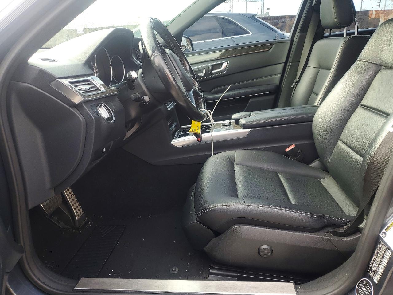 2015 Mercedes-Benz E-class VIN WDDHF5KB0FB091352 photo 7