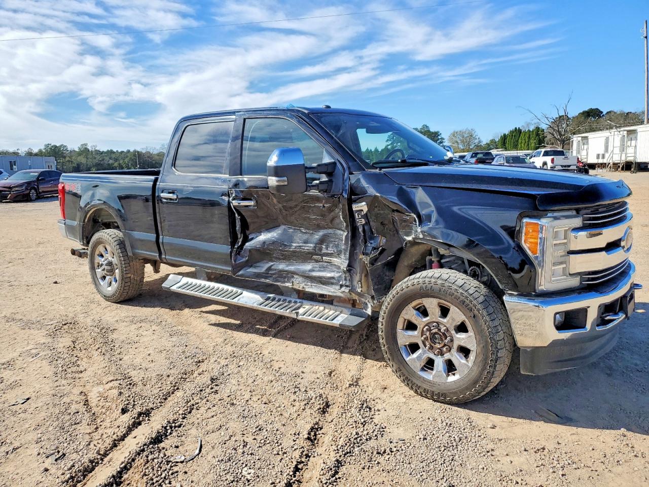 2017 Ford F350 VIN 1FT8W3BT2HEF31757 photo 4