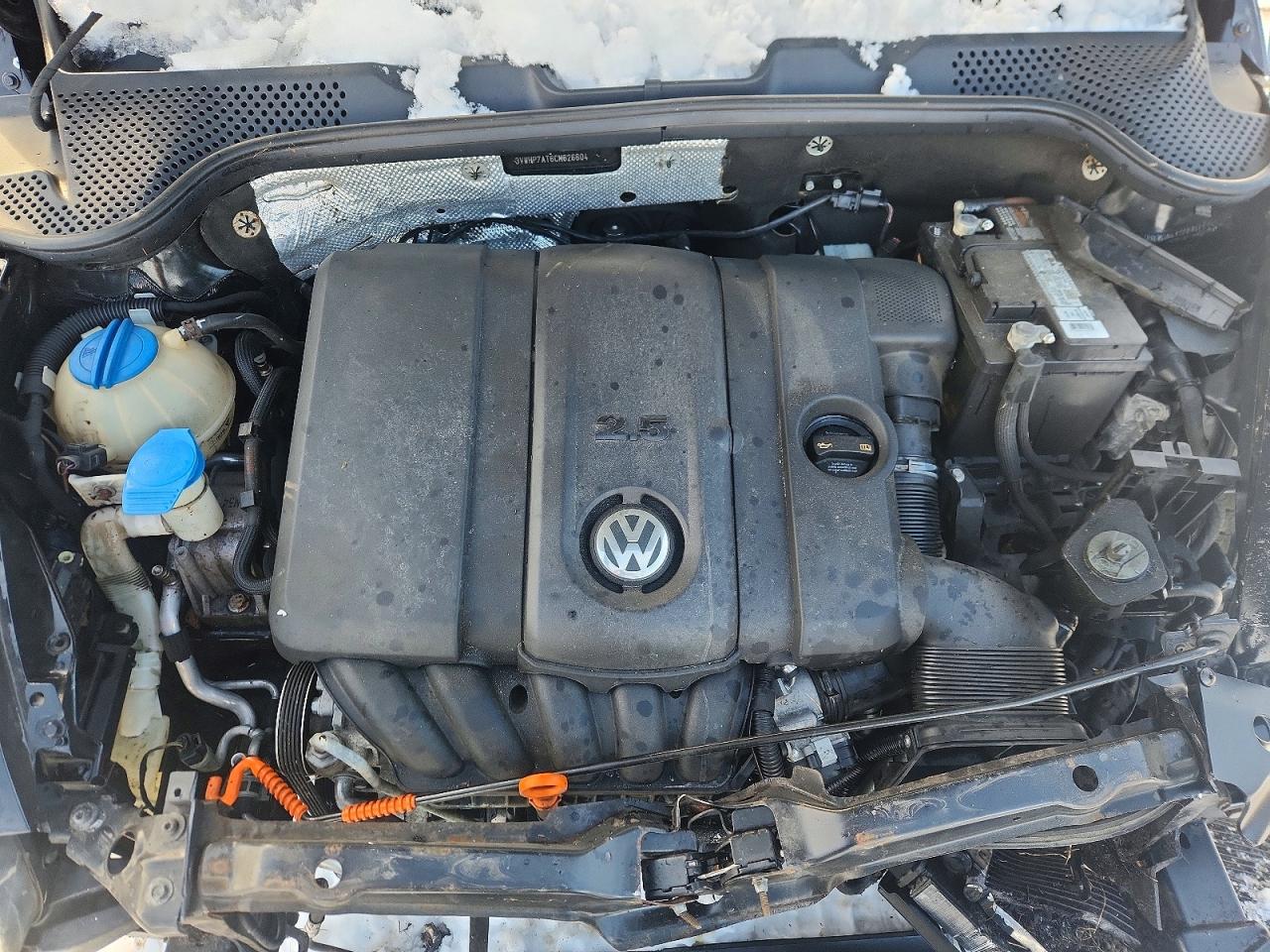 2012 Volkswagen Beetle VIN 3VWHP7AT6CM626604 photo 12