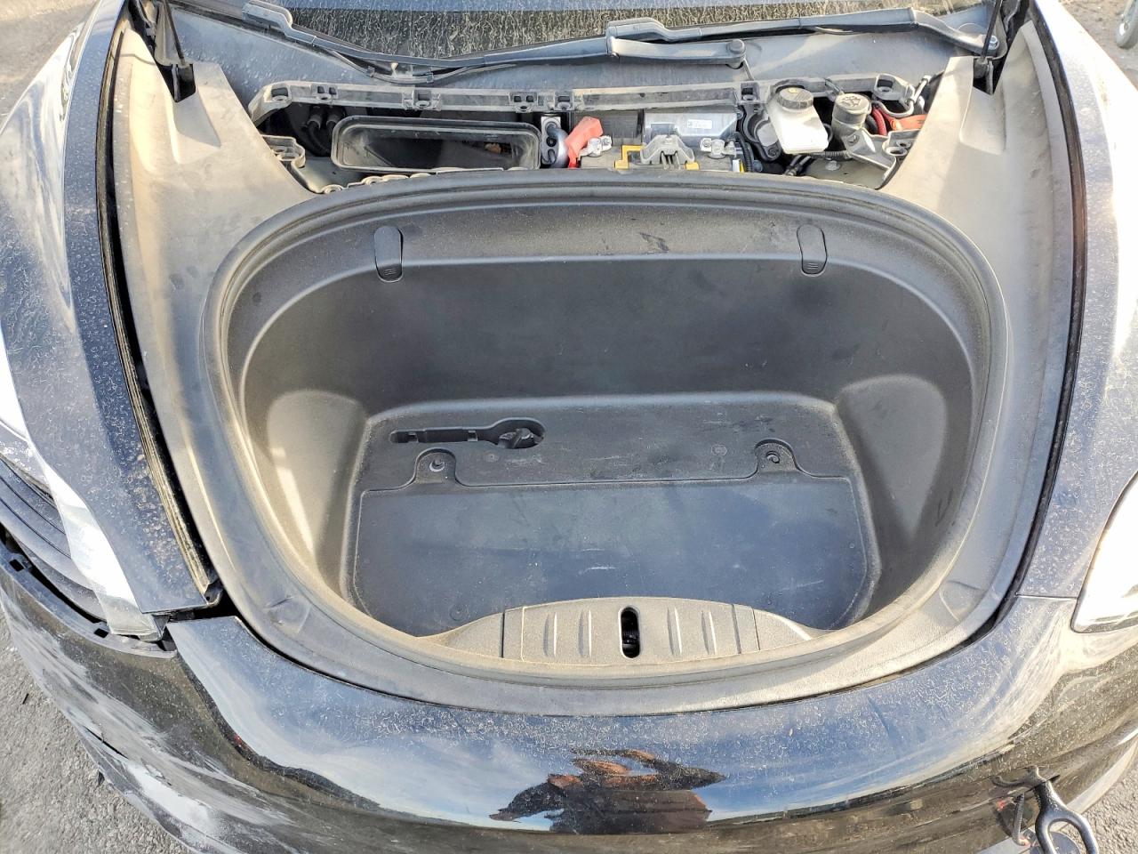 2019 Tesla Model 3 VIN 5YJ3E1EA7KF399063 photo 11