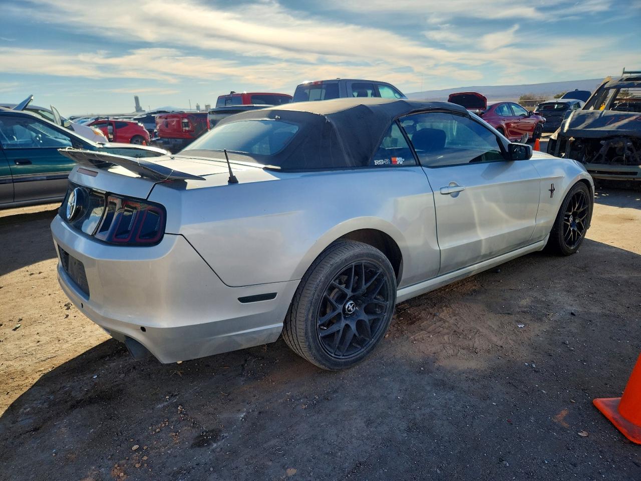 2014 Ford All models VIN 1ZVBP8EM1E5311300 photo 3
