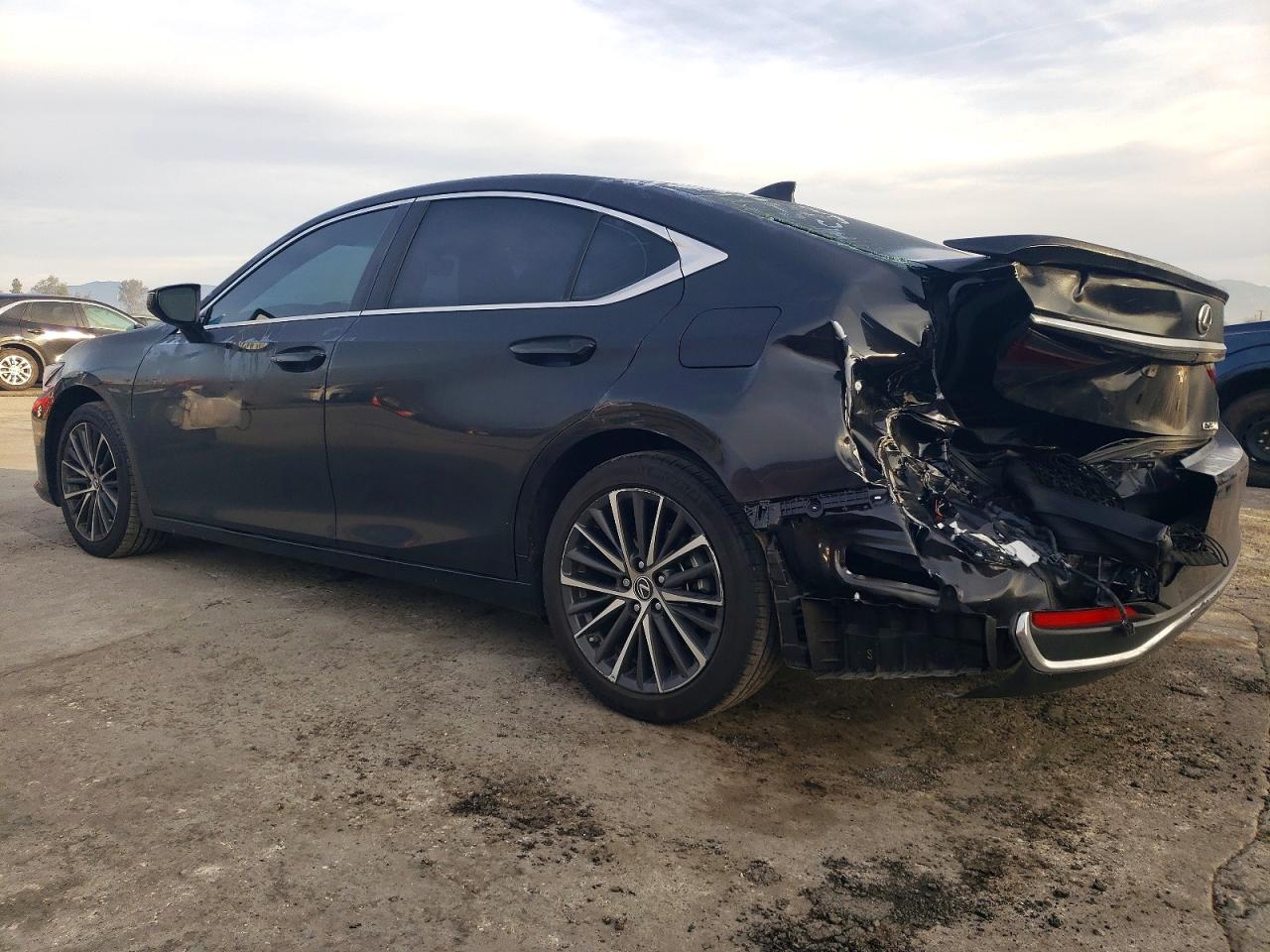 2024 LEXUS Es300 VIN 58ADA1C19RU050690 photo 2