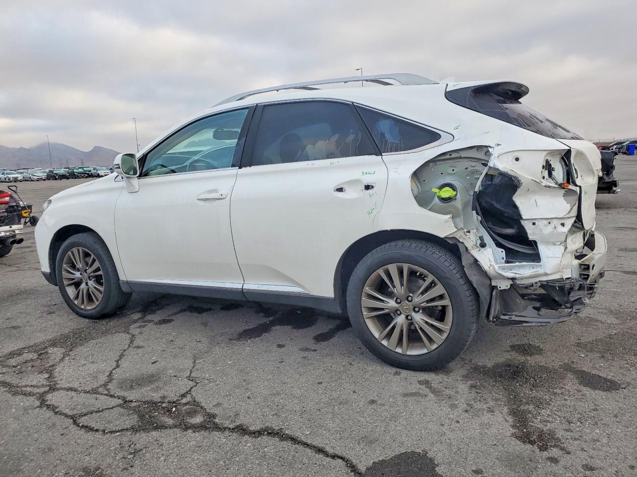 2014 Lexus Rx350 VIN JTJZK1BA5E2013882 photo 2