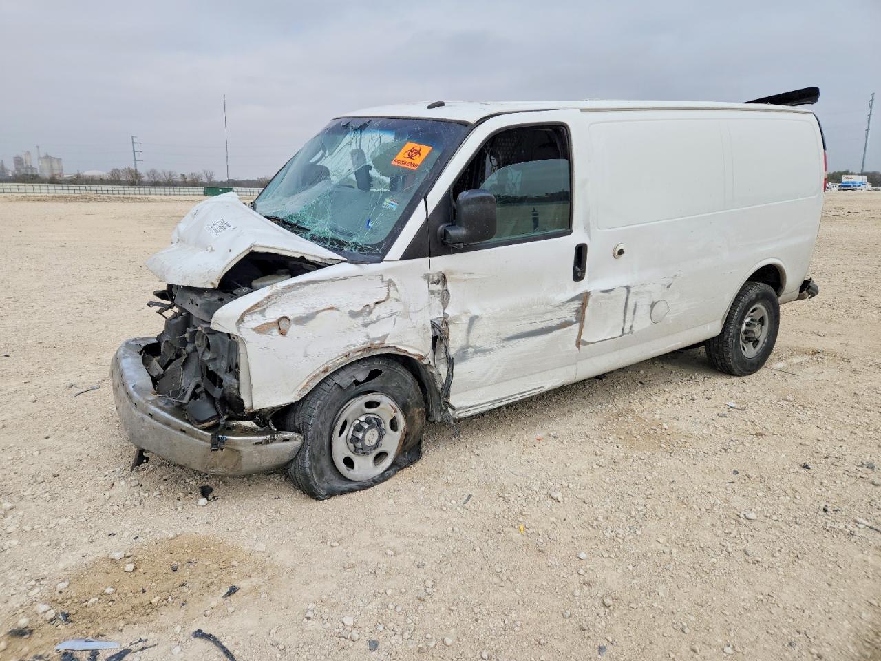 2014 CHEVROLET Express VIN 1GCWGFCA8E1914088 photo 1