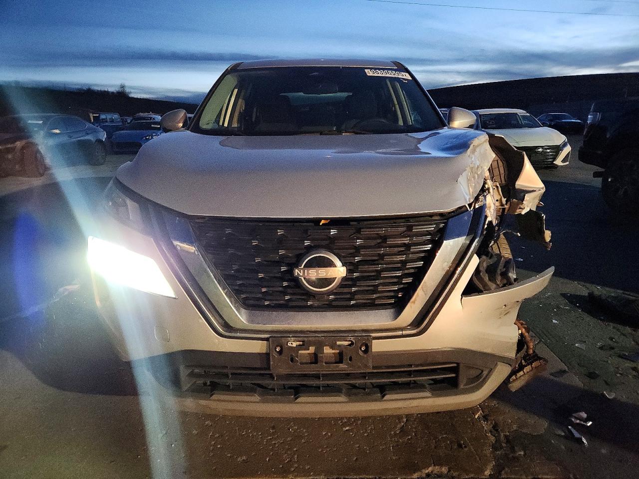 2022 NISS Rogue VIN 5N1BT3BB1NC672585 photo 5