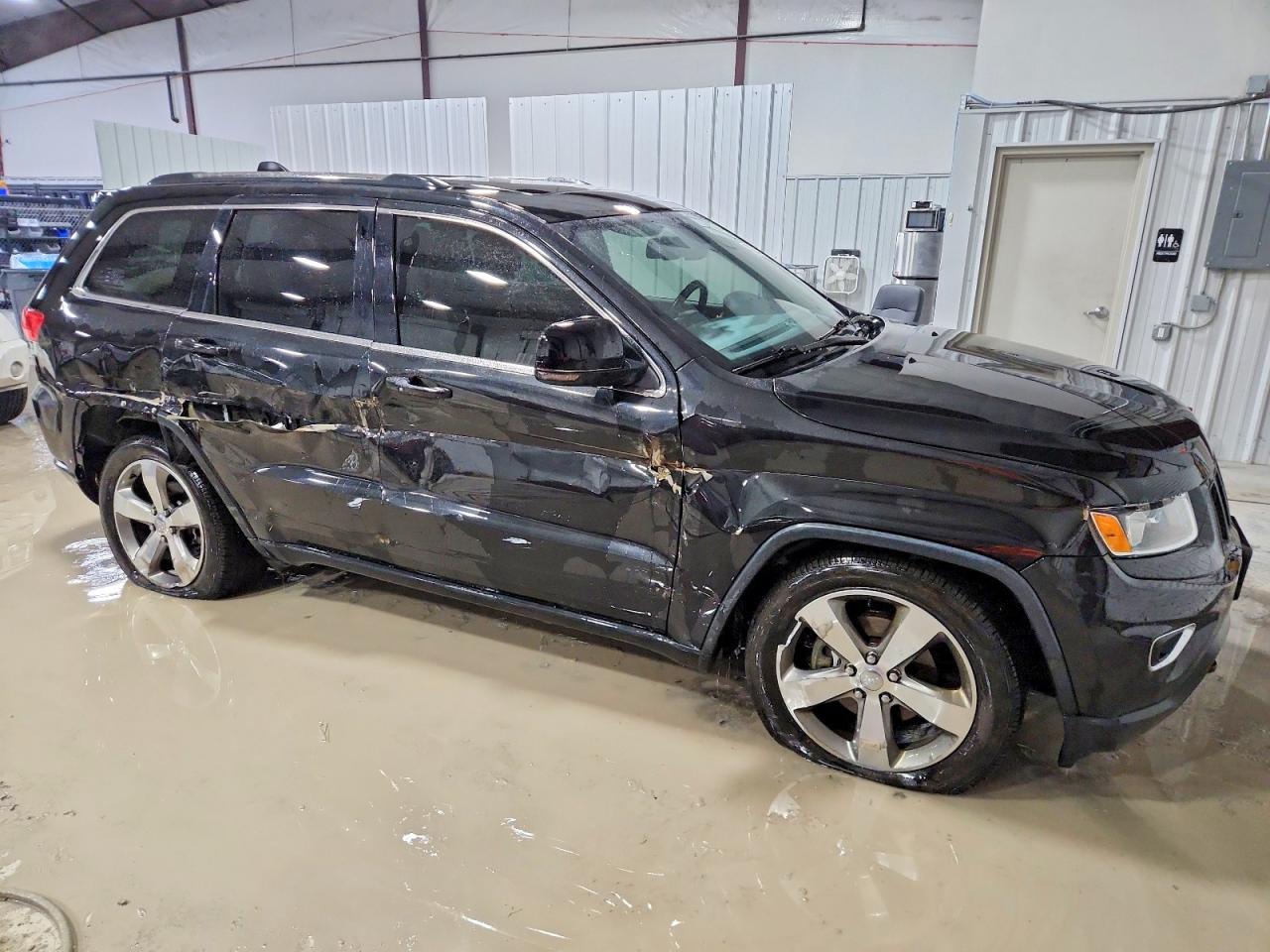 2014 Jeep Grand cher VIN 1C4RJFBG1EC246367 photo 4