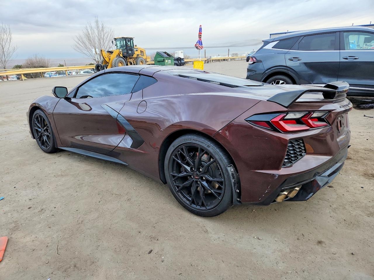 2023 Chevrolet Corvette VIN 1G1YC2D47P5127014 photo 2