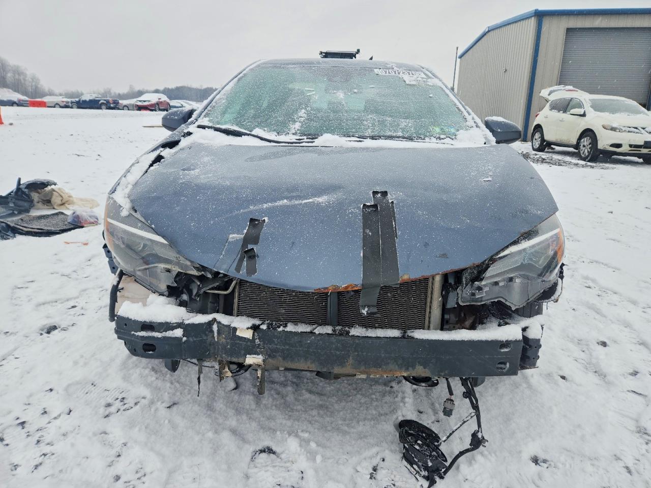 2018 Corolla VIN 2T1BURHE7JC047616 photo 5