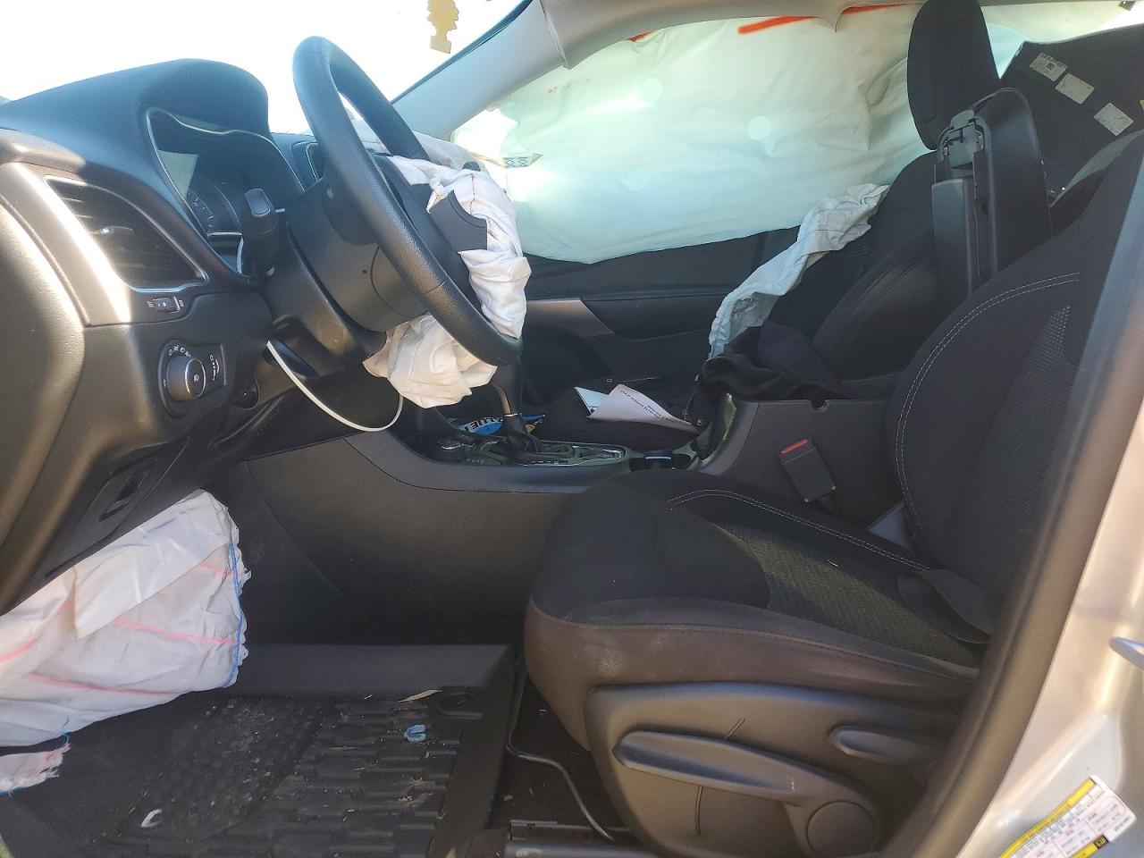 2019 JEEP Grand cher VIN 1C4PJMCXXKD101991 photo 5