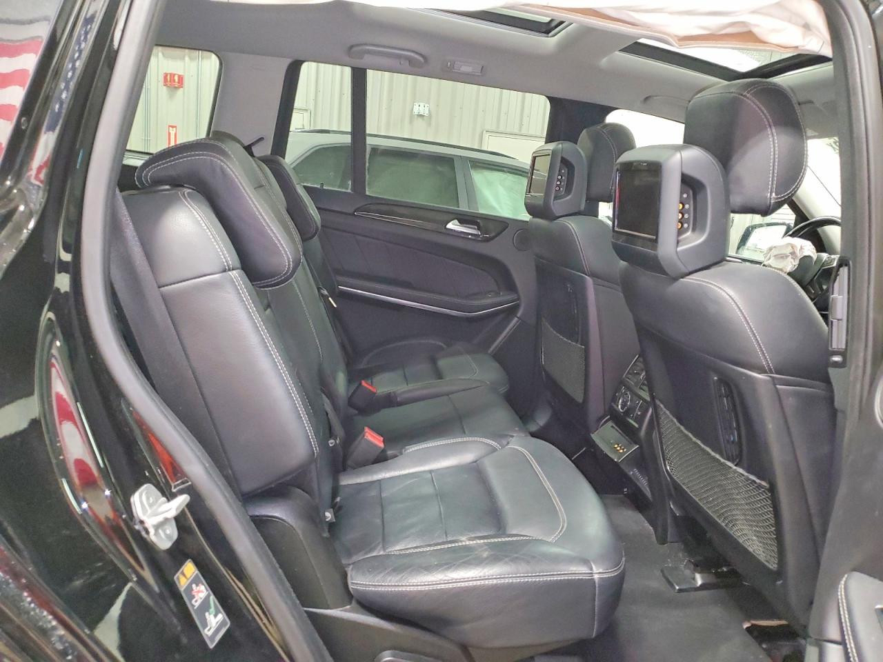 2016 Mercedes-Benz Gl-class VIN 4JGDF7DE6GA674636 photo 11