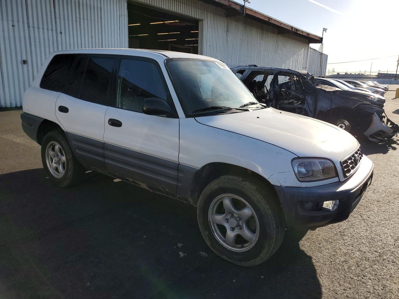 1998 TOYOTA Rav4 VIN JT3GP10VXW0022693 photo 4