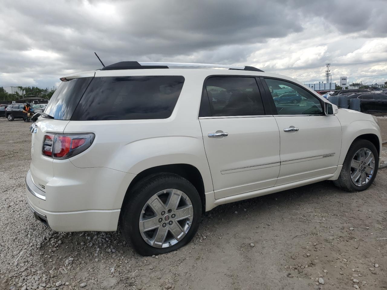 2015 GMC Acadia den VIN 1GKKRTKD3FJ101881 photo 3
