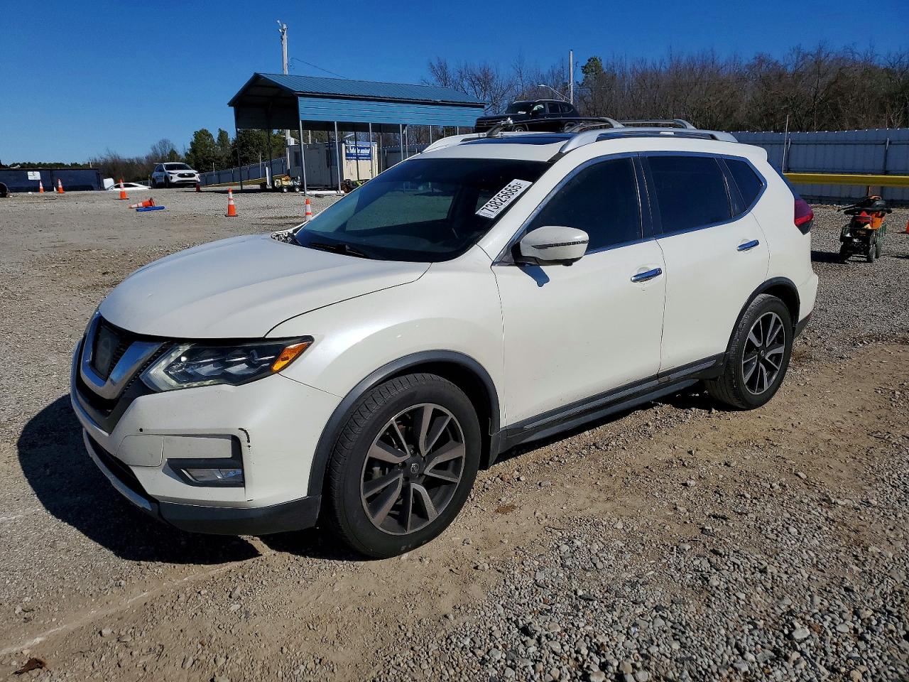 2017 Nissan Rogue VIN JN8AT2MT1HW391359 photo 1