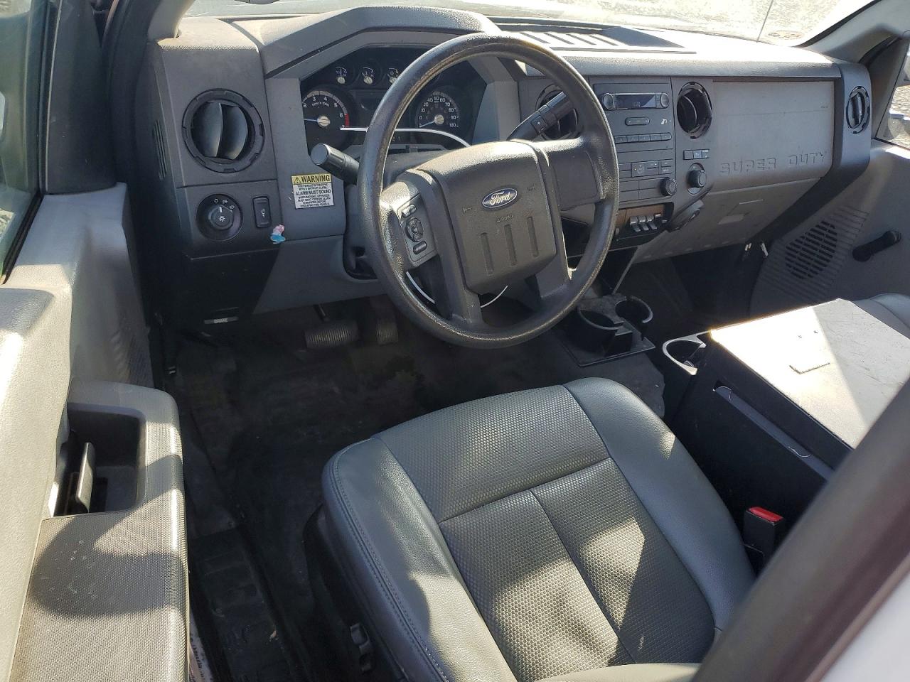 2013 Ford F350 VIN 1FDRF3A65DEB92661 photo 8