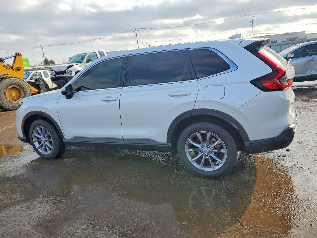 2024 Honda Crv VIN 7FARS4H76RE004597 photo 2