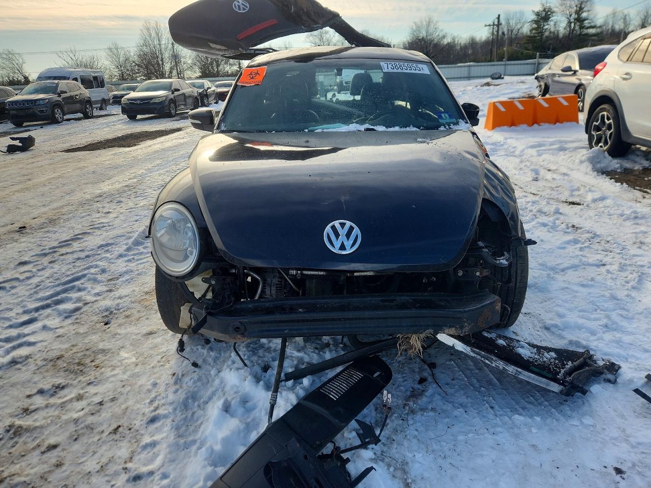 2012 Volkswagen Beetle VIN 3VWHP7AT6CM626604 photo 5