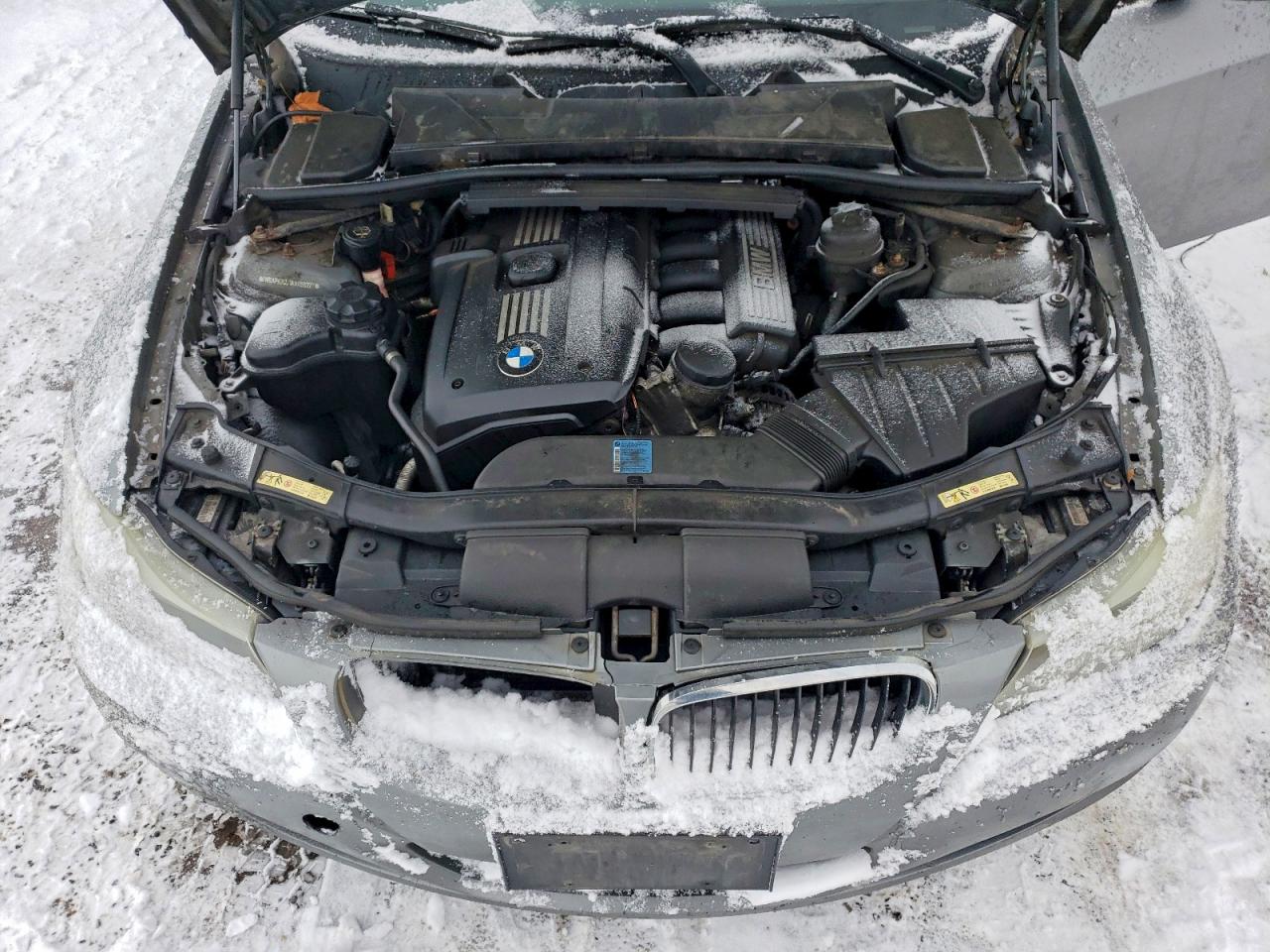 2010 BMW 3 series VIN WBAPK7C51AA458227 photo 11