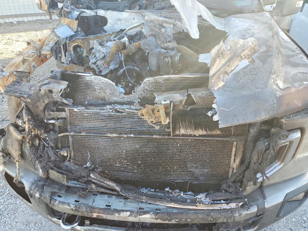 2022 Ford F450 VIN 1FT8W4DT2NED75198 photo 7