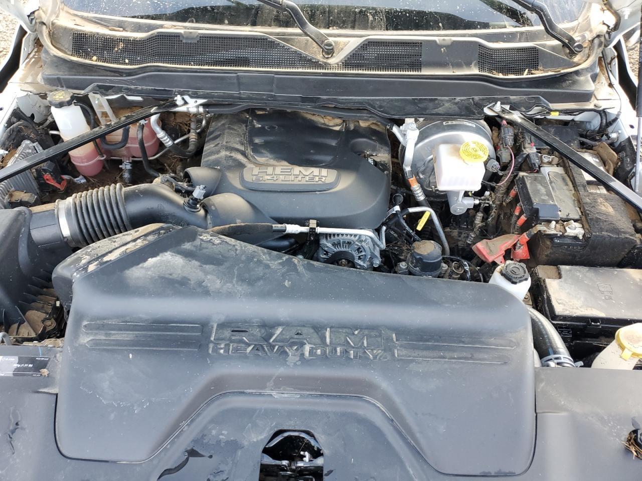 2024 Ram 3500 VIN 3C63R3GJ4RG242521 photo 11