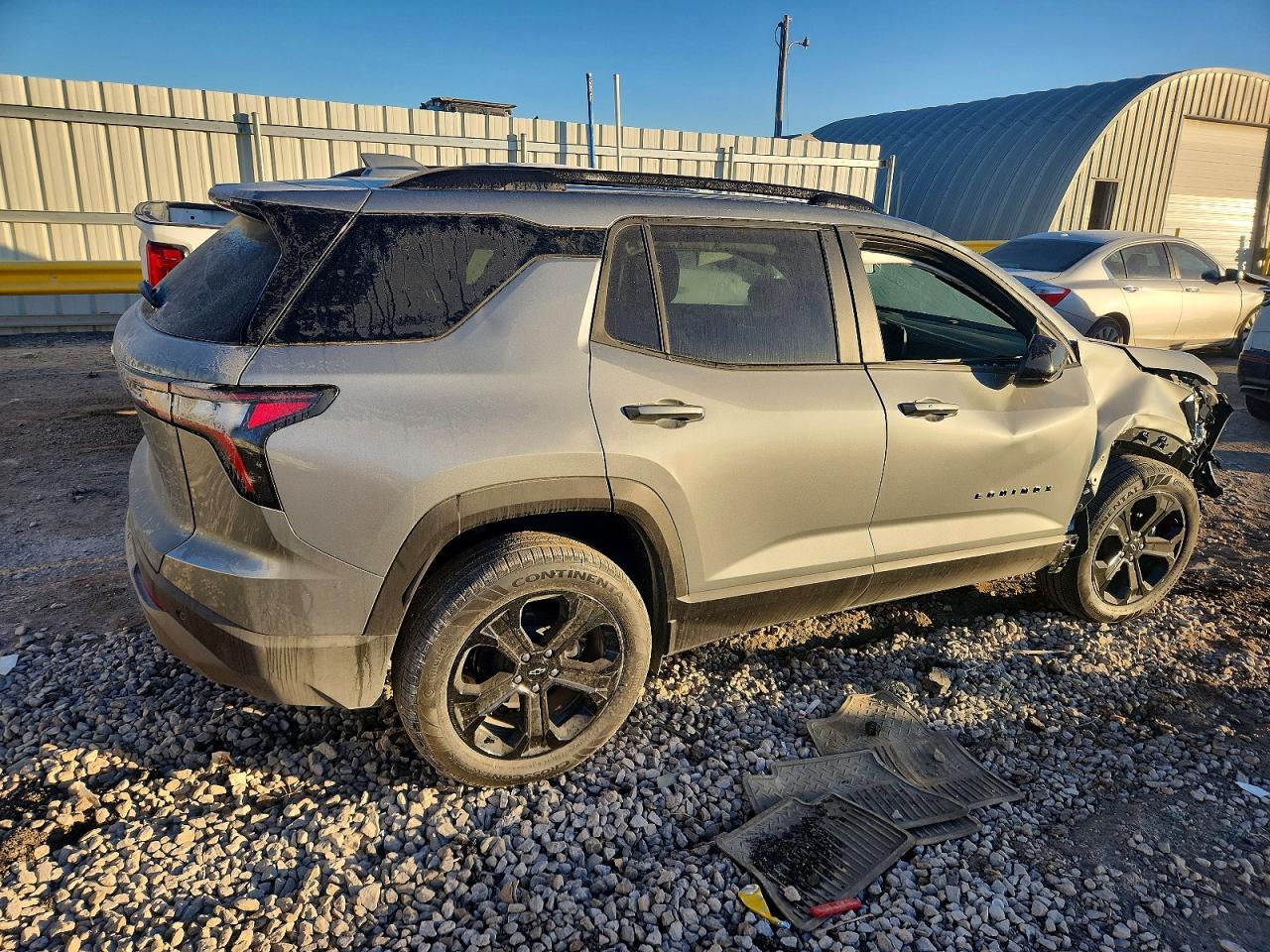 2026 CHEV Equinox VIN 3GNAXHEG7TL294788 photo 3