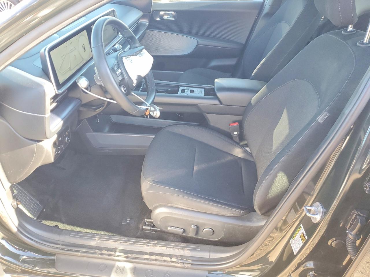 2023 Hyundai Ioniq 6 se VIN KMHM24AB4PA050287 photo 7