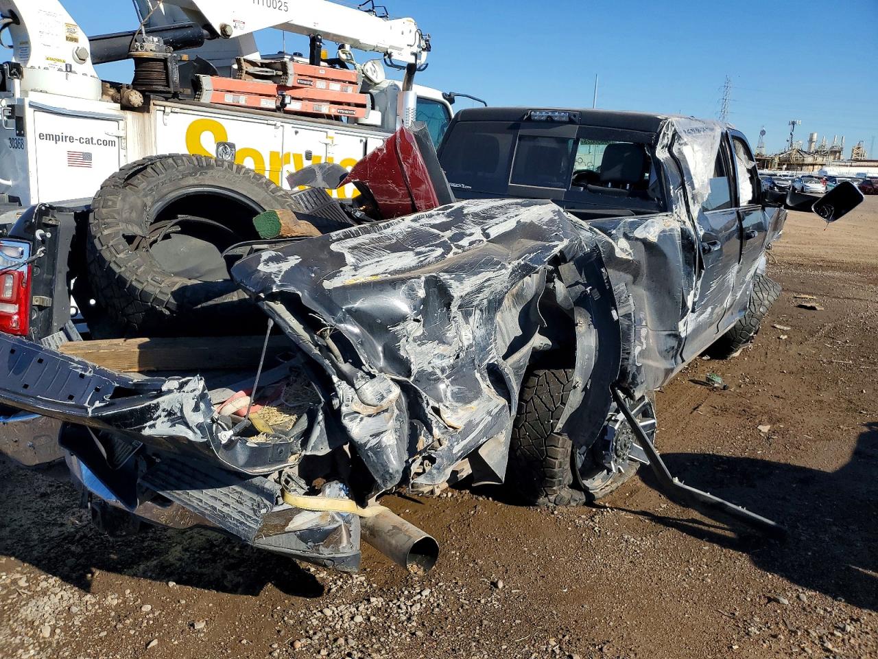2019 Ram 3500 VIN 3C63RRJL6KG592283 photo 4