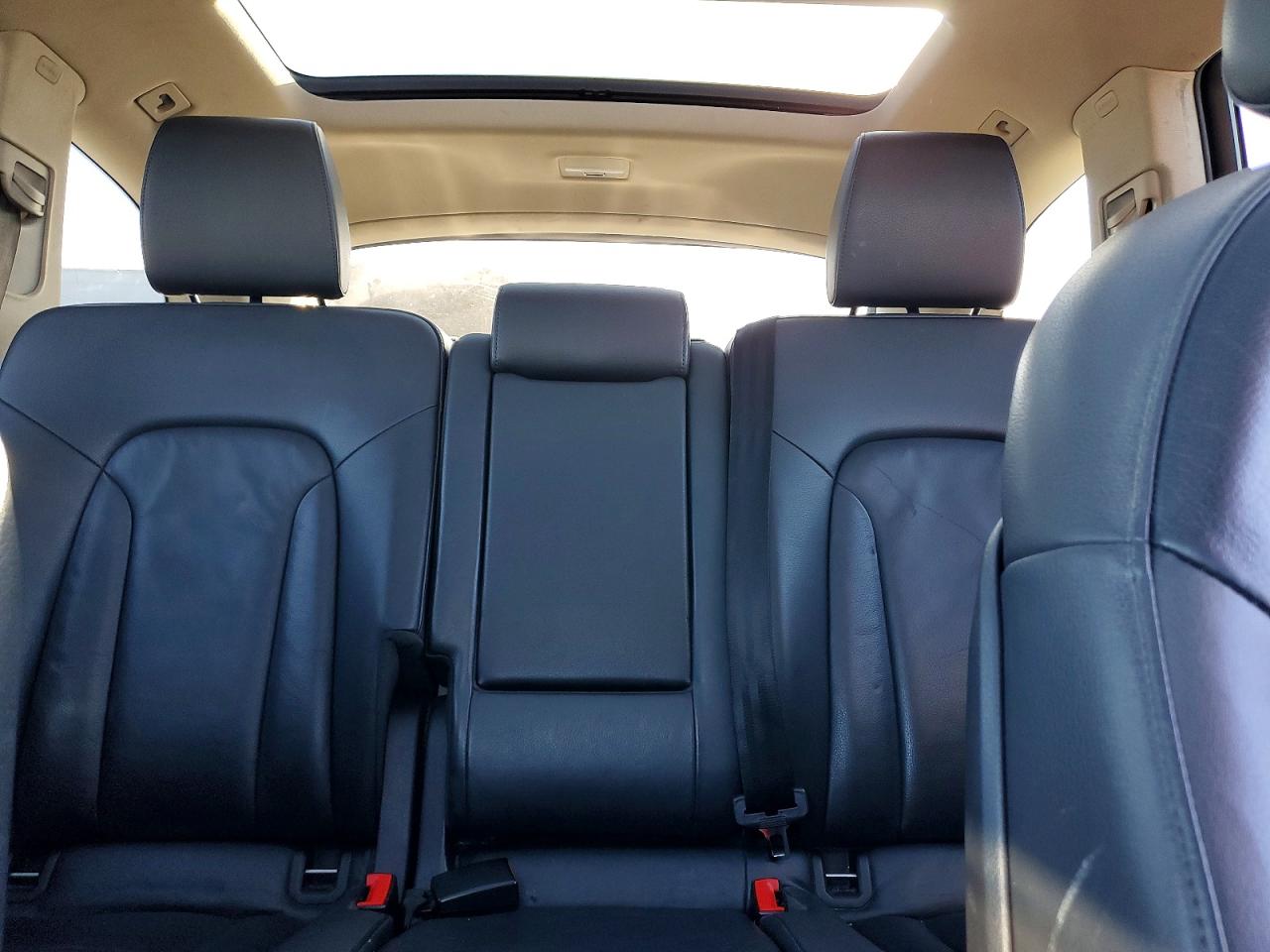 2015 Audi Q7 VIN WA1LGAFE6FD010173 photo 10