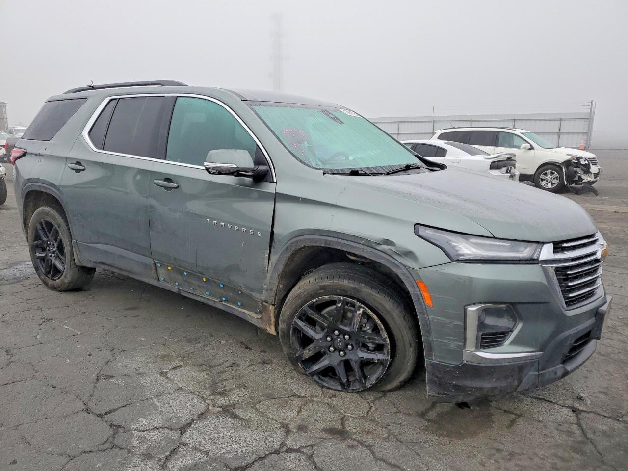 2023 Chevrolet Traverse VIN 1GNERGKW0PJ294436 photo 4