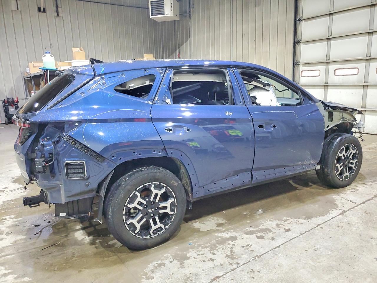 2025 Hyundai Tucson xrt VIN 5NMJFCDE4SH508405 photo 3