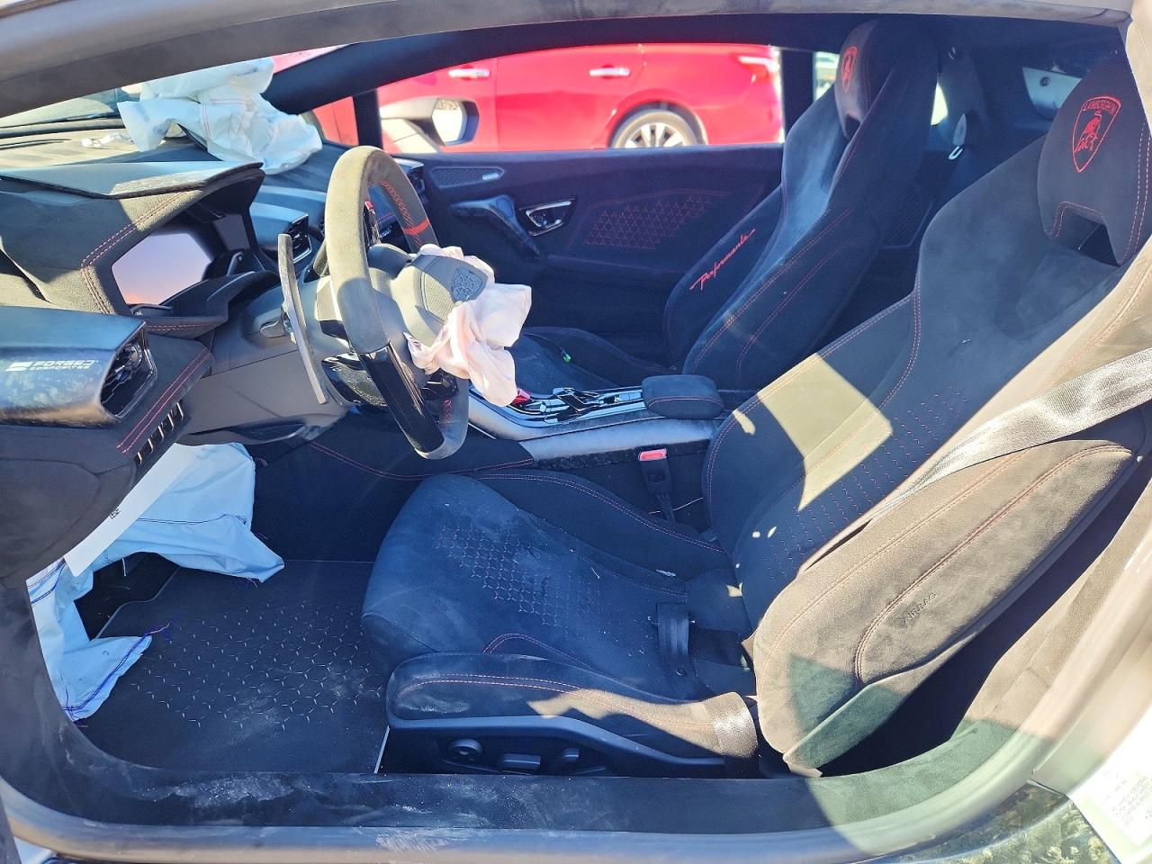 2018 Lamborghini All models VIN ZHWUD4ZFXJLA08220 photo 7