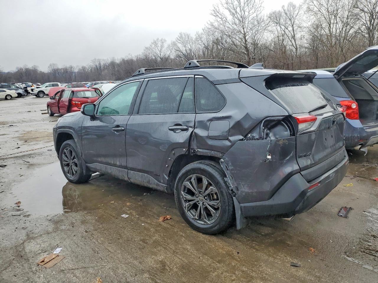 2023 Toyota Rav4 VIN 4T3B6RFV9PU109562 photo 2