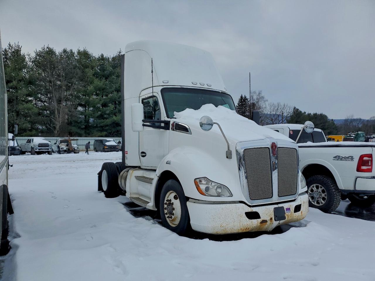 2014 KENWORTH All models VIN 1XKYA48X9EJ402999 photo 1