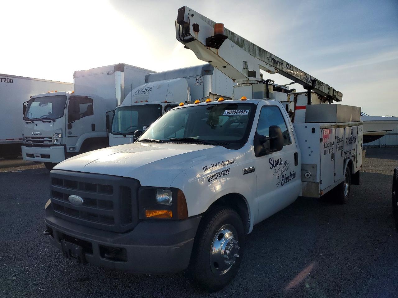 2006 Ford F350 VIN 1FDWF36576EC11376 photo 2