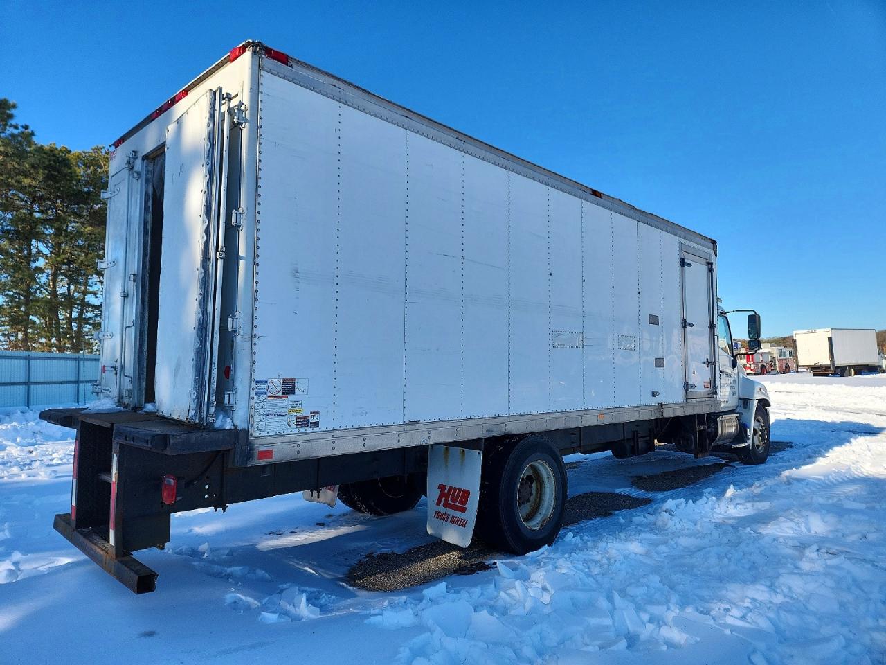 2017 HINO All models VIN 5PVNJ8JT6H4S57811 photo 4