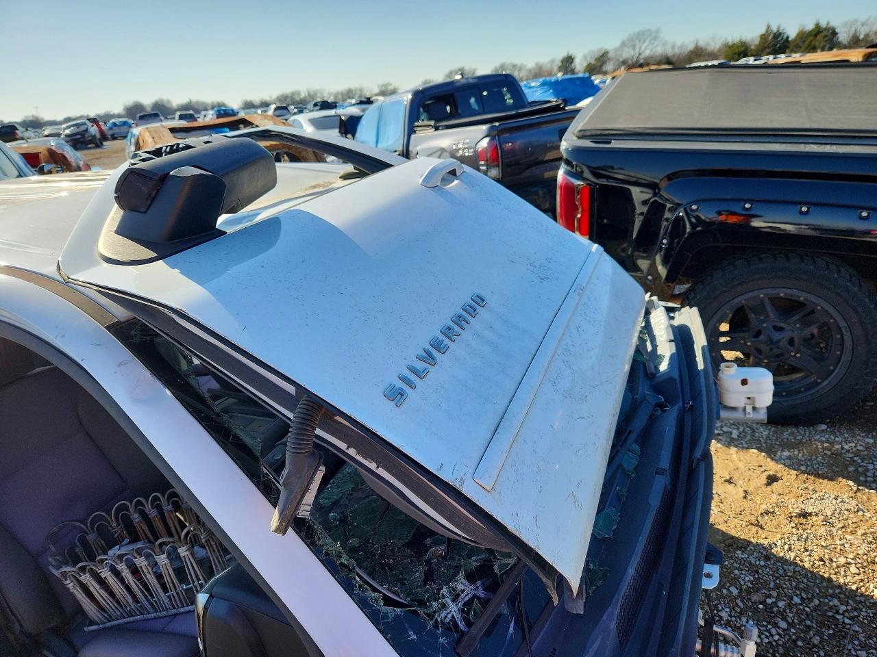 2017 Chevrolet Silverado VIN 3GCUKREC7HG285273 photo 12