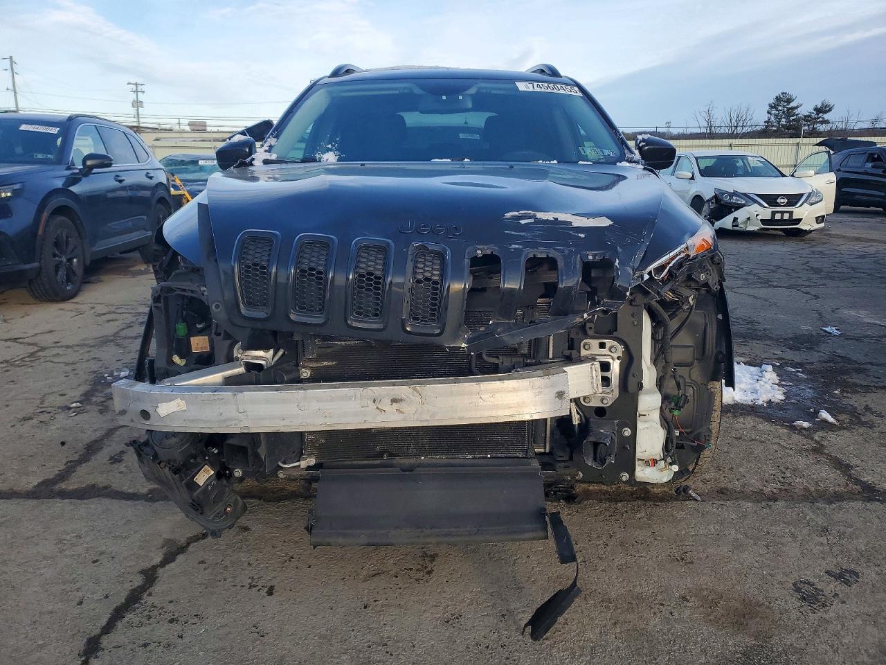 2016 Jeep Grand cher VIN 1C4PJLCB3GW172766 photo 5