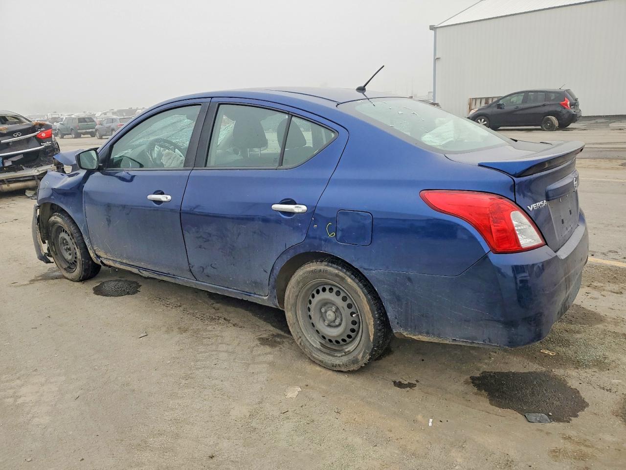 2018 NISS Versa VIN 3N1CN7AP6JL849544 photo 2