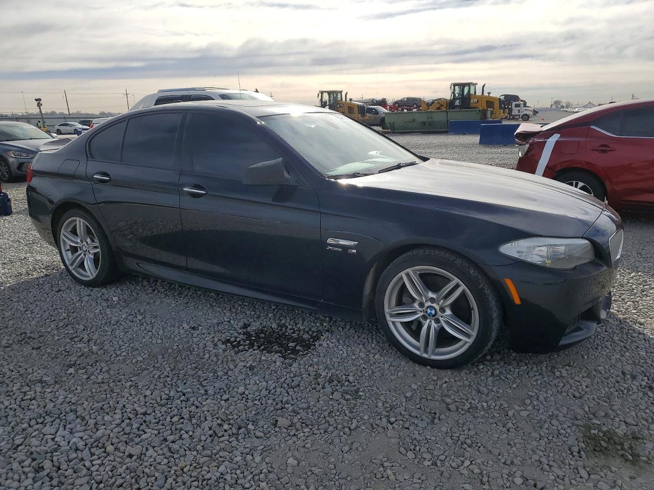 2012 BMW 5 series VIN WBAFU9C59CC787525 photo 4
