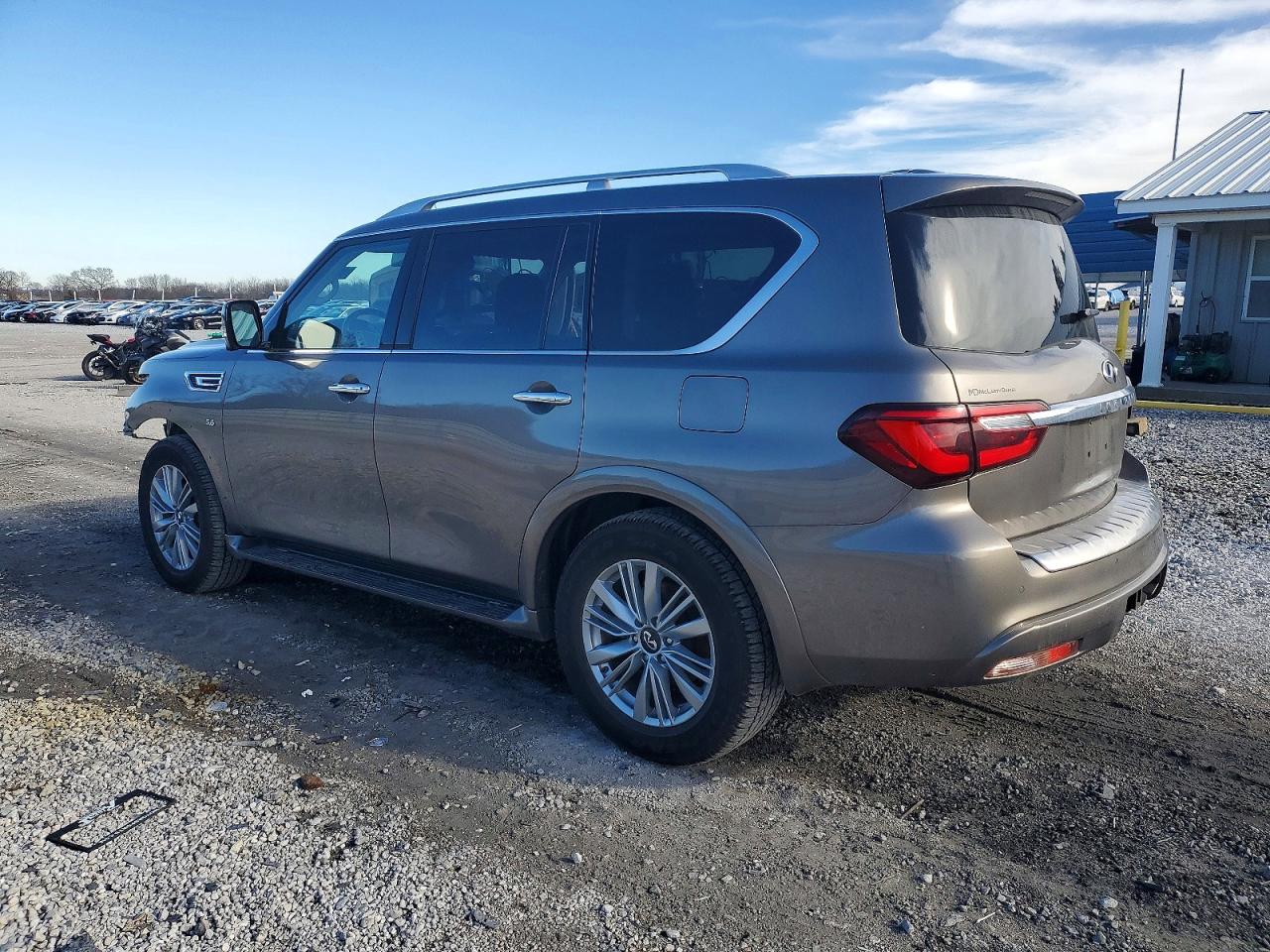 2018 INFINITI Qx80 VIN JN8AZ2NE0J9190314 photo 2