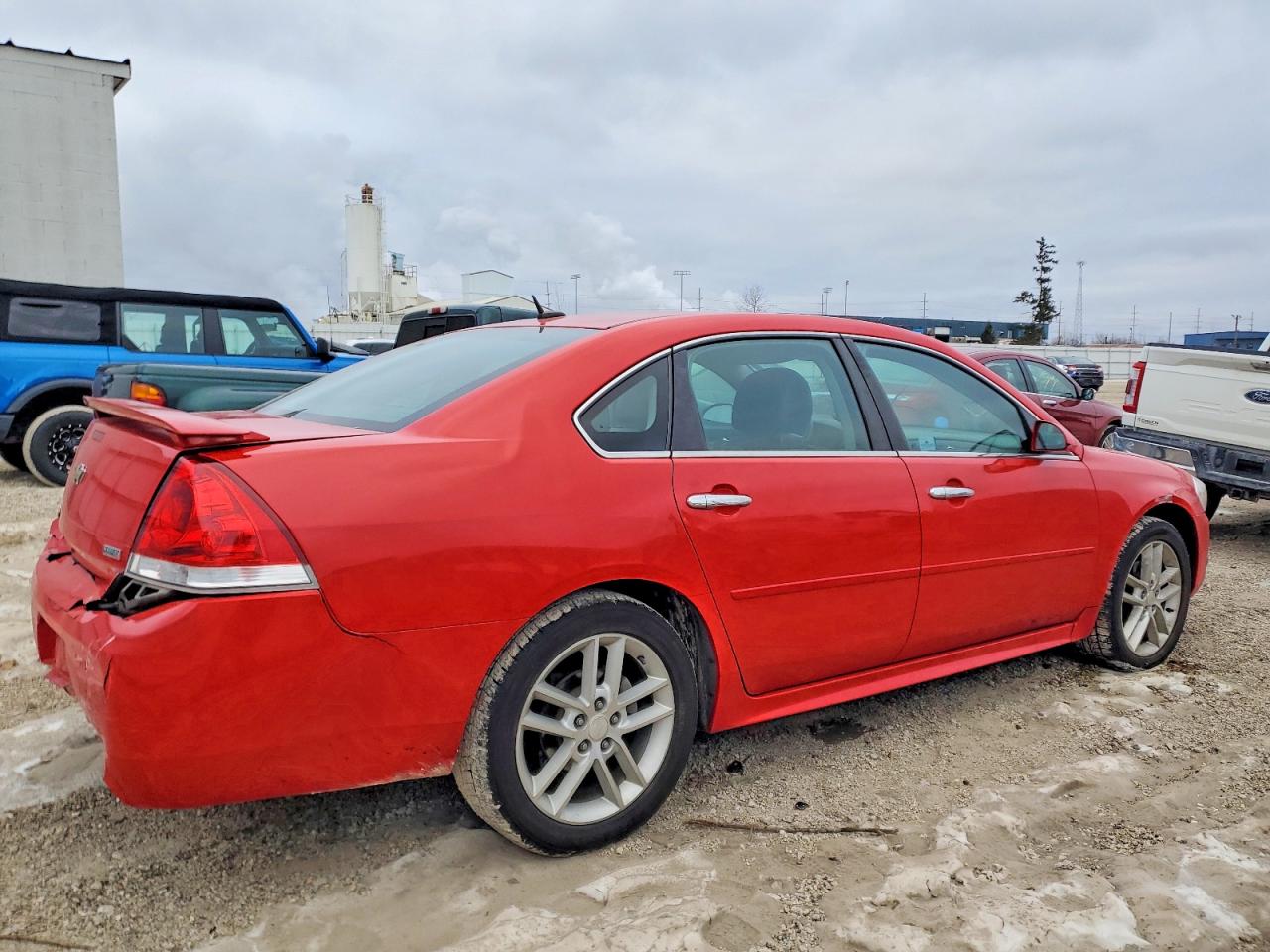 2013 Chev Impala VIN 2G1WC5E38D1155271 photo 3