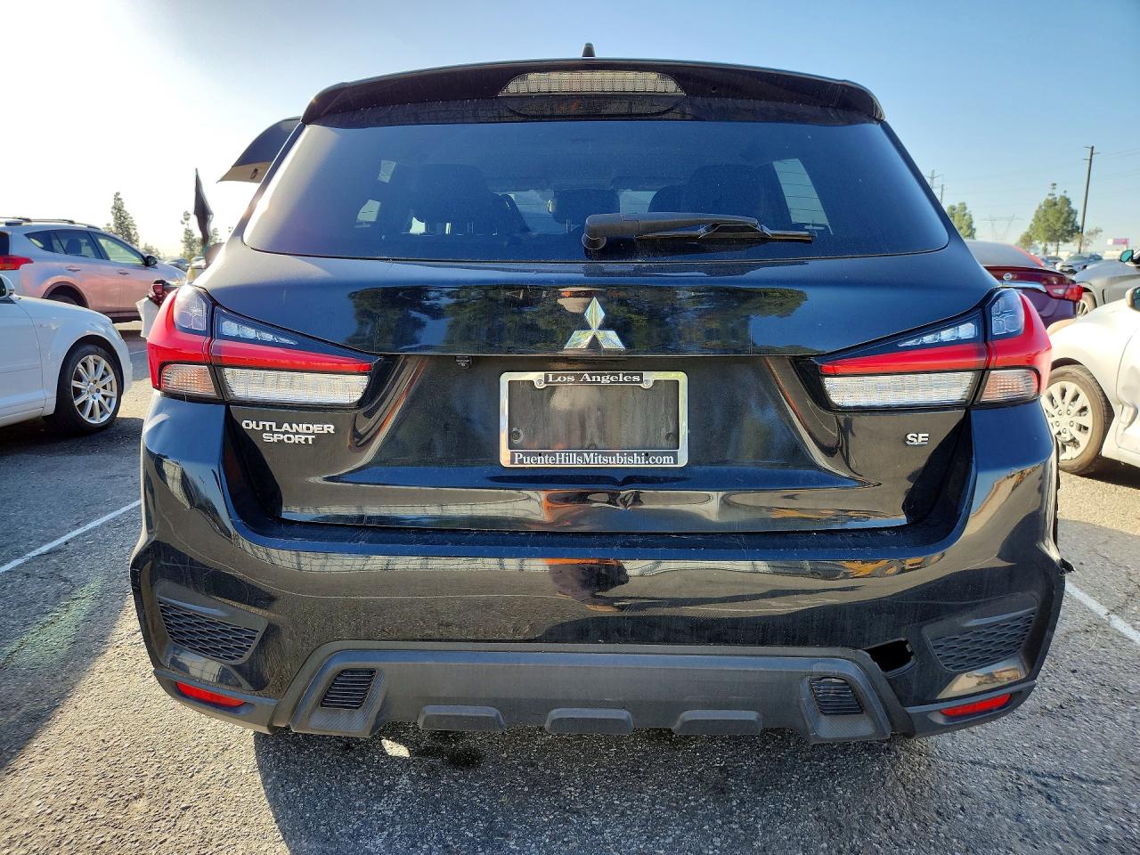 2022 Mitsubishi Outlander VIN JA4APVAU6NU007656 photo 6