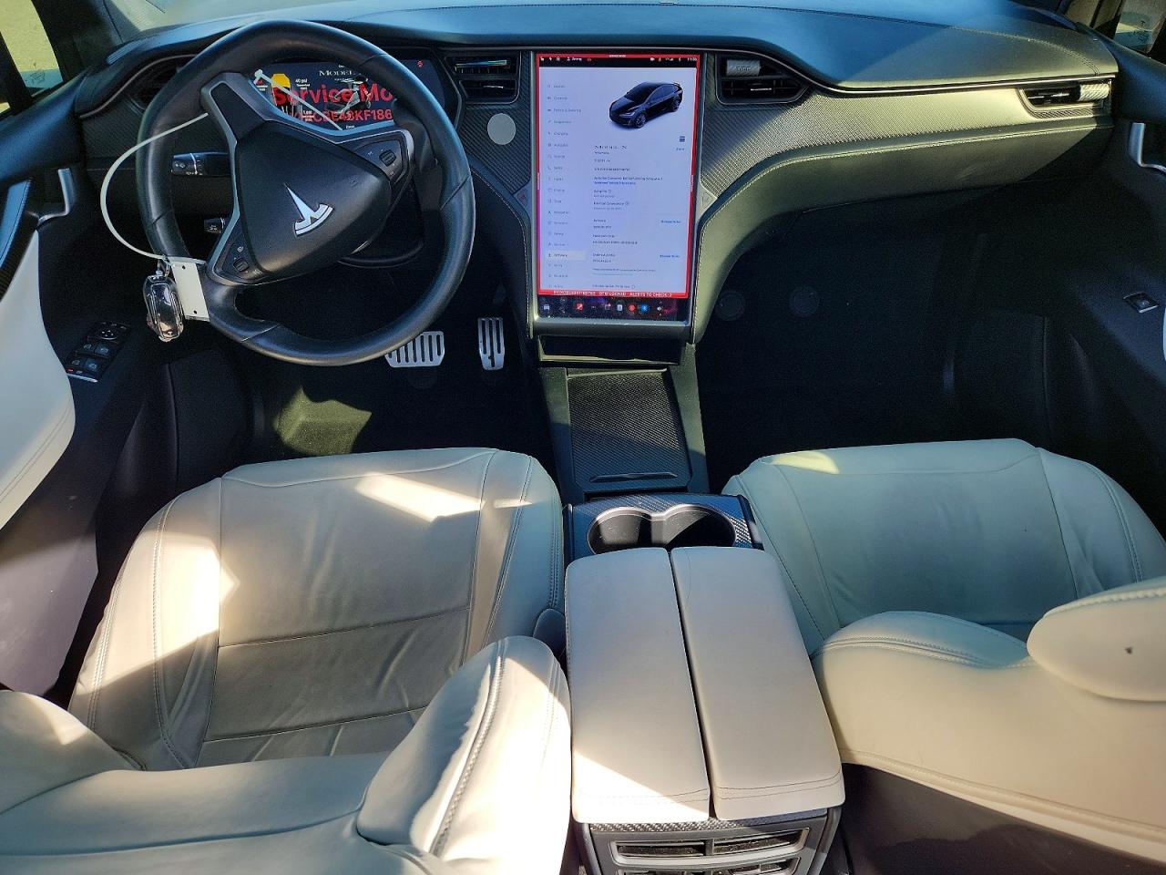 2019 Tesla Model x VIN 5YJXCBE48KF186792 photo 8