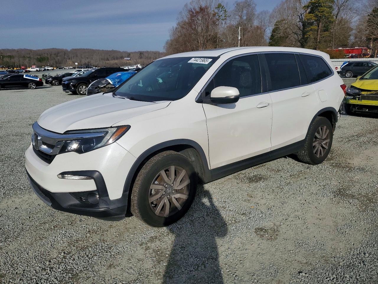 2020 Honda Pilot VIN 5FNYF5H59LB029016 photo 1